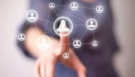 我想在軟件開發(fā)公司去制作一個定制的軟件 大概需要多少錢 求大神們幫我咨詢下